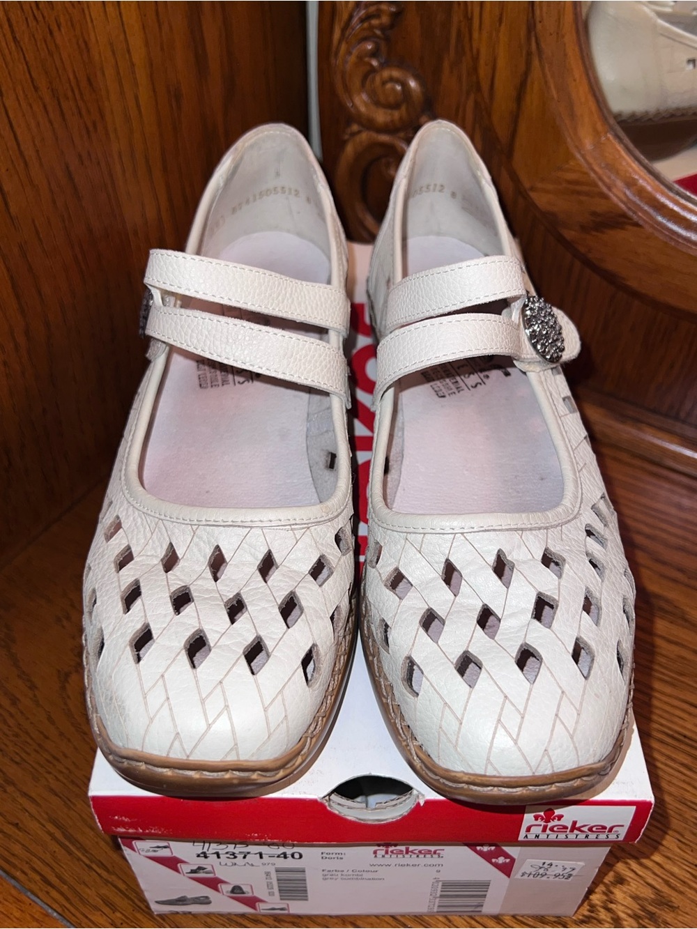 Rieker White Women’s Woven Mary Jane Flats with Buckle 8 (Sz EUR 39)